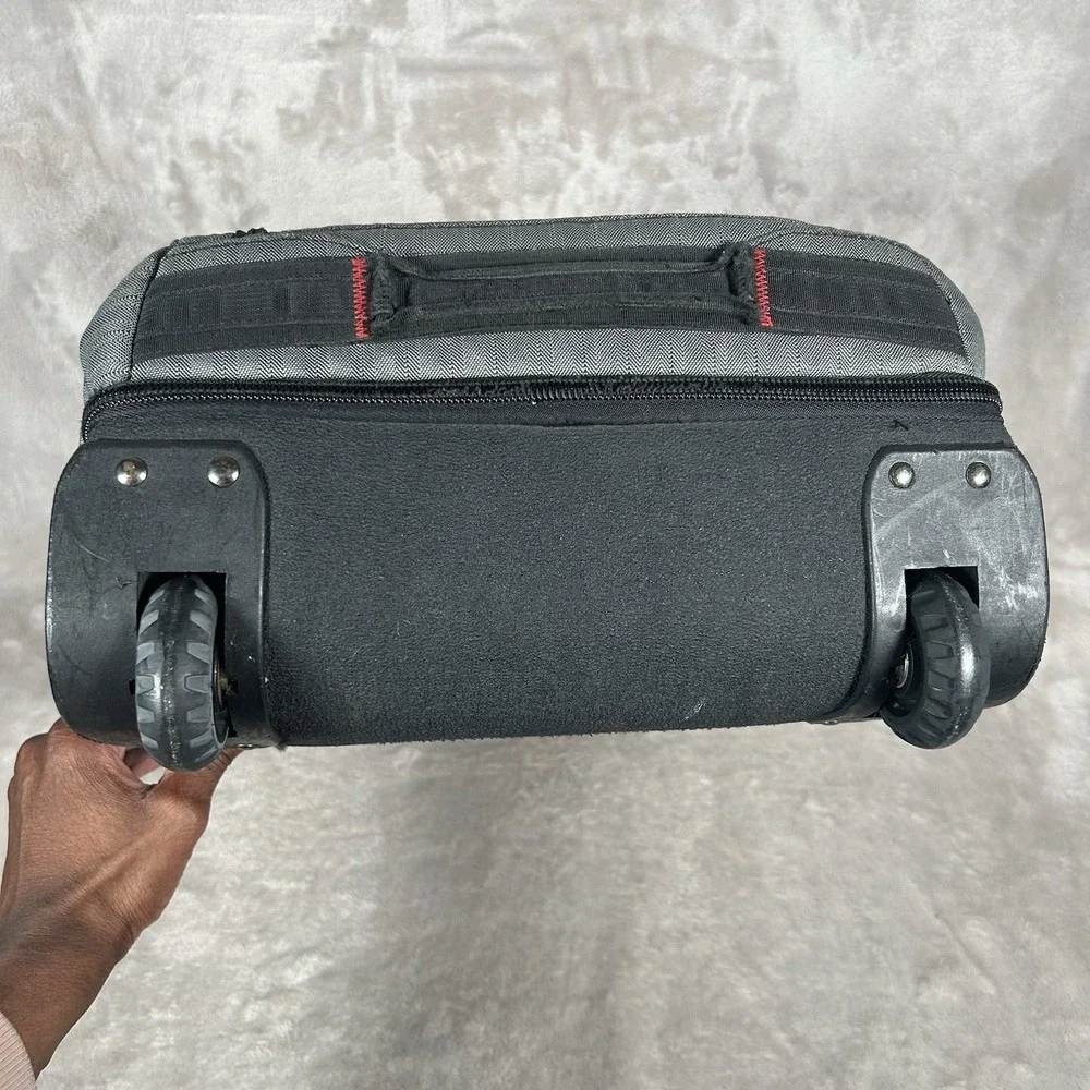 Oakley AP Tactical Field Gear Roller Carry On Gray Black Zipper Luggage Bag
